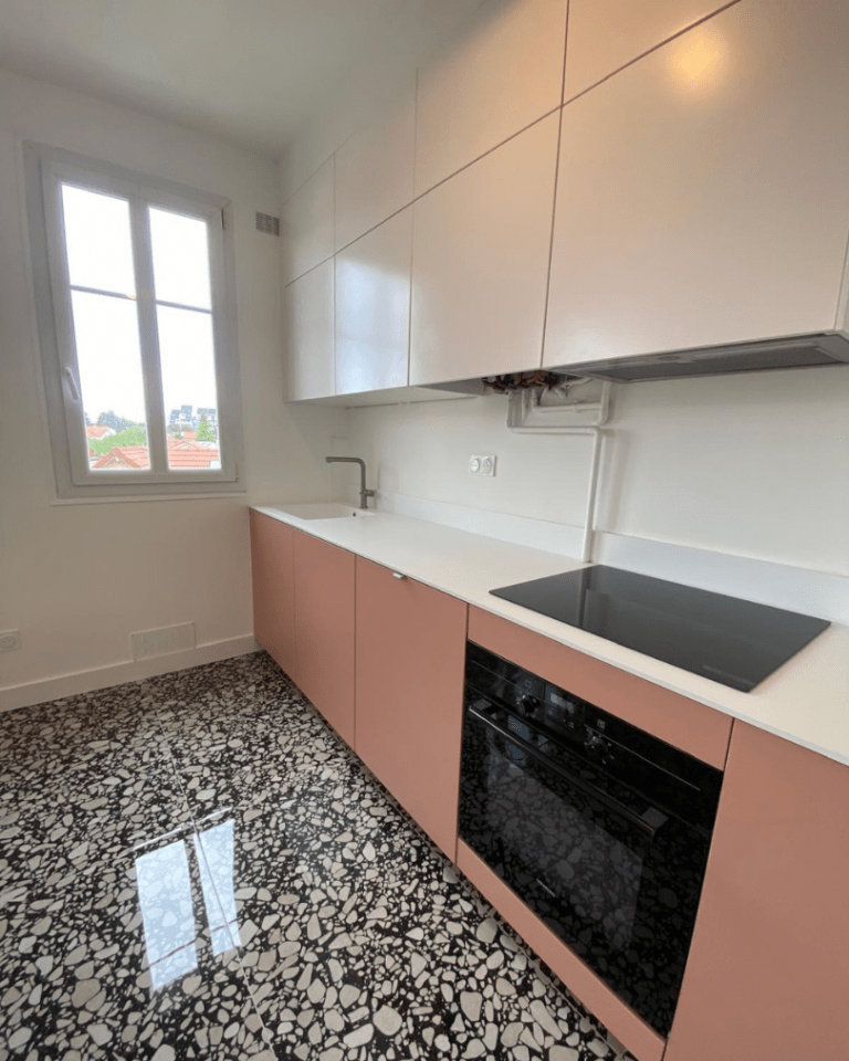 Cuisine rénovée et fonctionnelle dans le 94 avec cuisine équipée sur-mesure